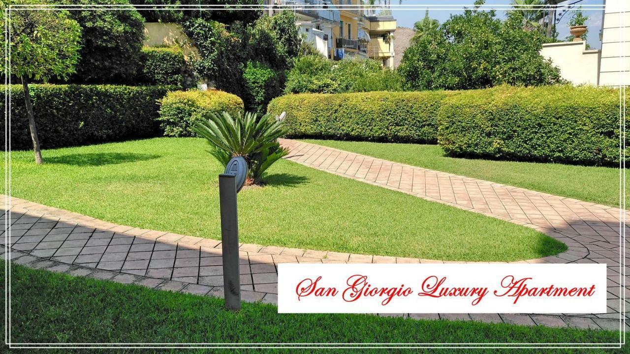 San Giorgio Luxury Apartment Taormina-Panoramic Pool & Parking Space Exterior foto